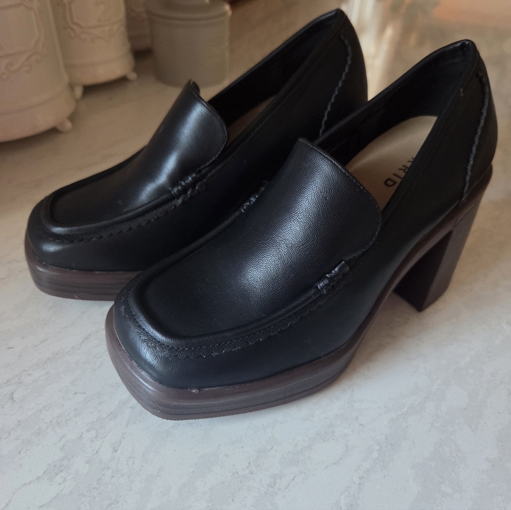 Black Leather Loafers